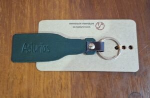 Llavero de cuero Botella de Sidra